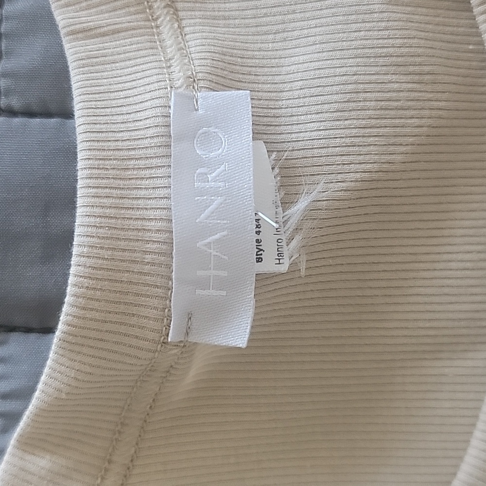 Hanro Light Beige Ribbed Tank Top - Picture 2 of 8
